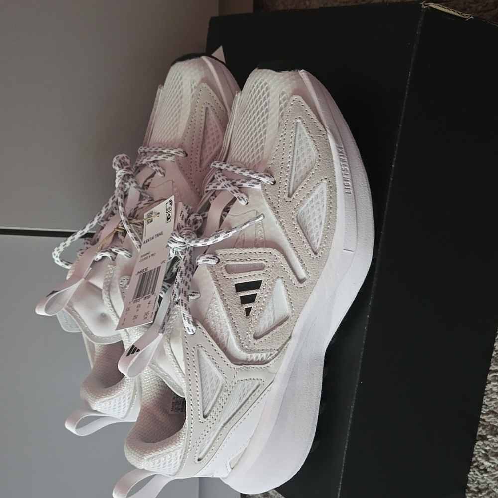 NEW Adidas Kantai Trail Cream and Black Sneakers